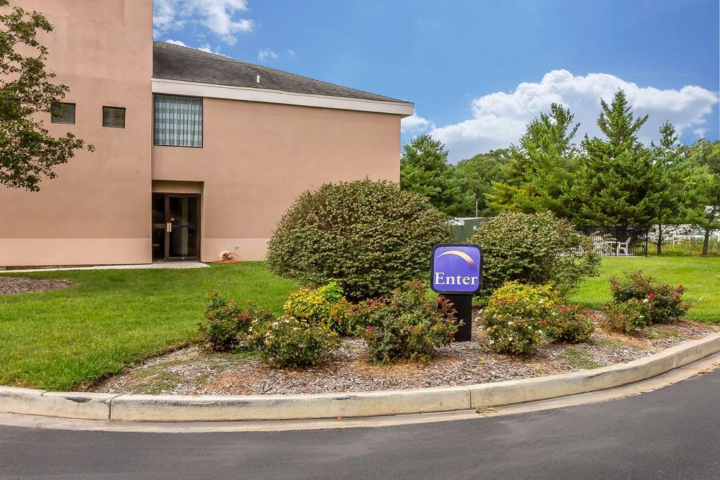 Quality Inn Grasonville Екстер'єр фото